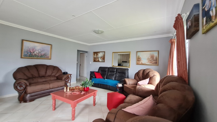 6 Bedroom Property for Sale in Dana Bay Western Cape